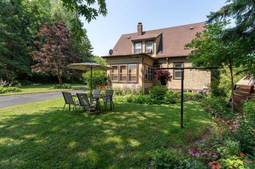 588 Hall Ave, Saint Paul MN  55107-2840 exterior