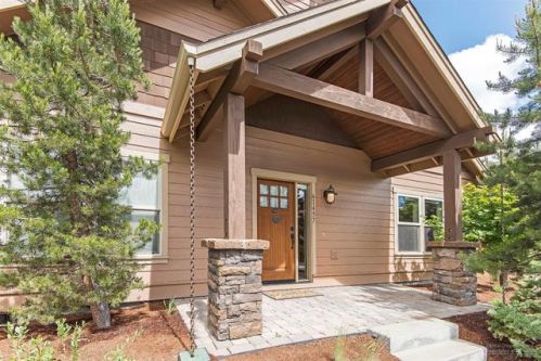 61457 Linton Loop, Bend, OR 97702-3219