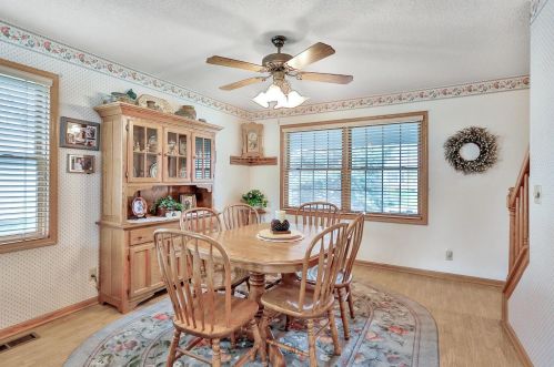 1435 Idaho Ave, Saint Paul MN  55106-1228 exterior