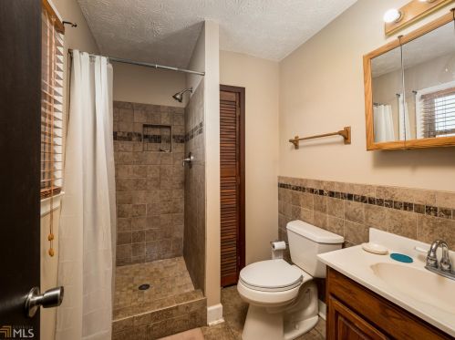 105 Bryant St, Stockbridge GA  30281-3640 exterior