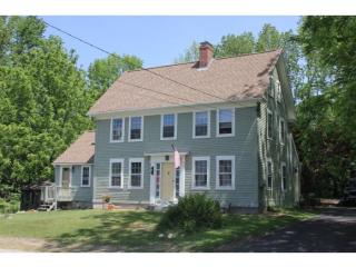 5 Church St, Deerfield, NH 03037-1425