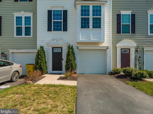 113 Montreal Way, Falling Waters, WV 25419-0109