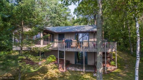 6257 Woods Bay Ln, Rheiderland, MN 56662-4449