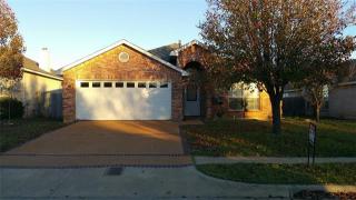 2608 Trent Trl, Fort Worth TX  76118-7703 exterior