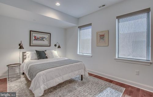 1600 Bodine St, Philadelphia PA 19122-0030 exterior