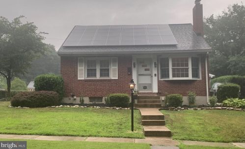 5028 Utah Ave, Harrisburg, PA 17109-5570