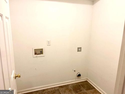 3493 Creekview Dr, Rex GA  30273-5039 exterior