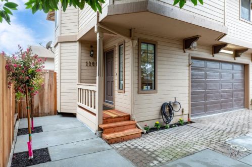 136 Elm St, Watsonville, CA 95076-5086