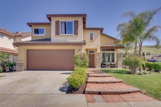 12477 Whispering Tree Ln, Poway, CA 92064-6052