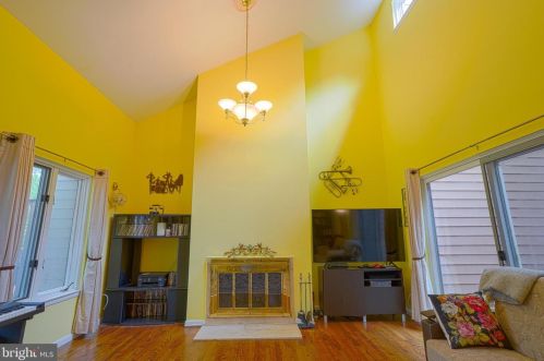 12 Sayre Dr, Princeton NJ  08540-5858 exterior
