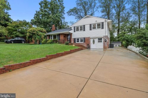 7513 June St, Springfield VA  22150-3926 exterior