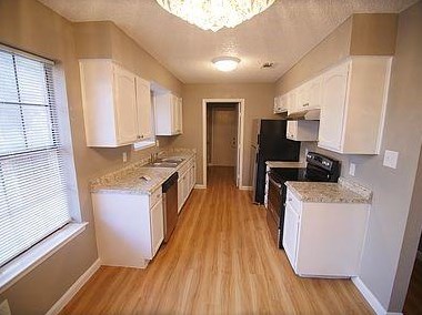 417 Meadow Creek Dr, Midlothian TX  76063-5919 exterior