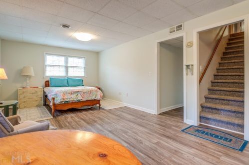 1250 Pine Knoll Ln, Conyers GA  30013-1246 exterior