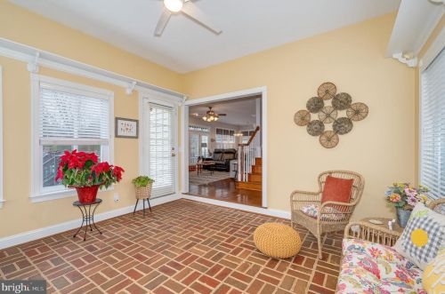 874 Pheasant Hill Rd, Summit Point WV  25446-3634 exterior