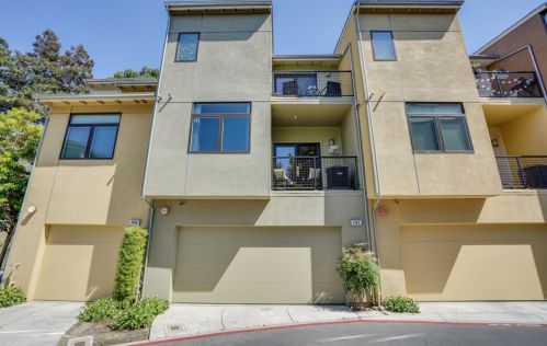 1192 Almanor Ln, Palo Alto, CA 94303-4062
