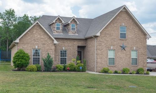 1328 Royal Oak Ave, Murfreesboro, TN 37129-7541