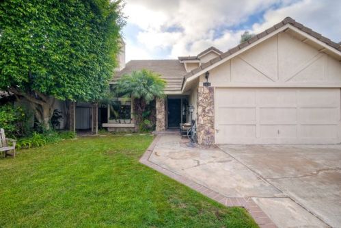 7411 Brava St, Carlsbad, CA 92009-7502