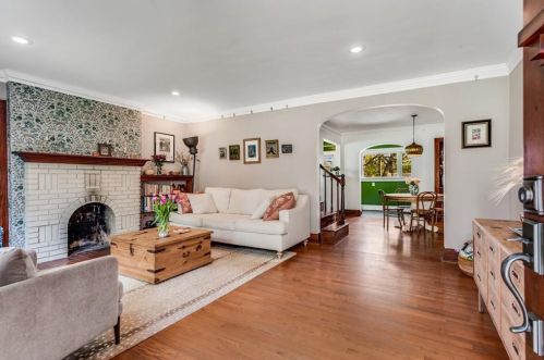 2496 Jefferson Ter, Atlanta GA  30344-2743 exterior