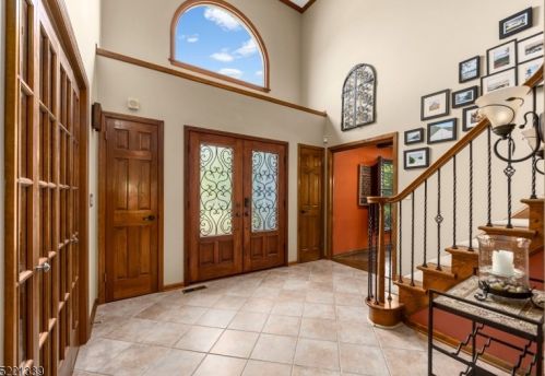 43 Copper Penny Rd, Flemington, NJ 08822-5575