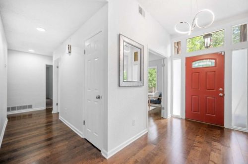4515 Fox Creek Dr, Marietta, GA 30062-1008