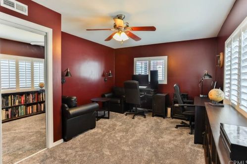 2019 Chilton Dr, Glendale CA  91201-1169 exterior