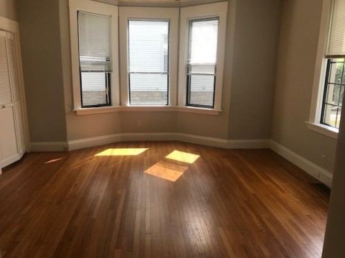 3774 Drake Ave, Cincinnati OH  45209-2325 exterior