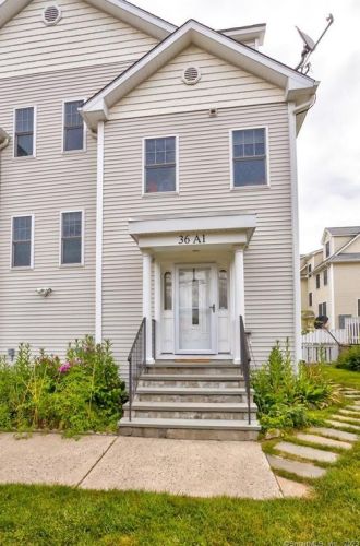 36 Ferris Ave, Norwalk CT  06854-1579 exterior