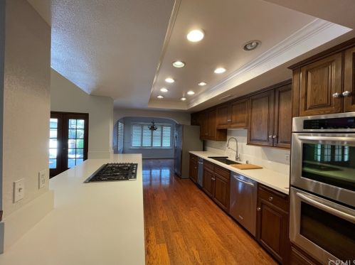 2550 Amy Way, Riverside, CA 92506-4501