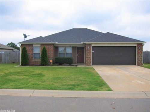 14509 Parkway Cir, Alexander, AR 72002-1797