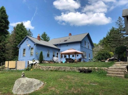 1 Whipple Ave, Burrillville, RI 02830-1507