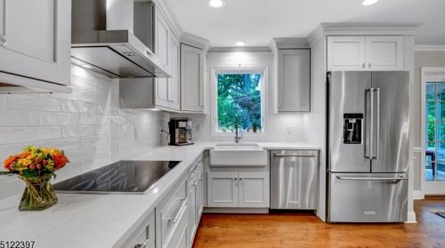 39 Crystal Ave, Town Center, NJ 07052-3545