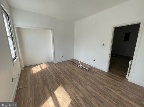 617 61 St, Philadelphia PA 19142-3513 exterior