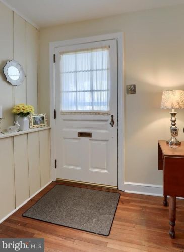 946 Salisbury Ct, Lancaster PA  17601-5164 exterior