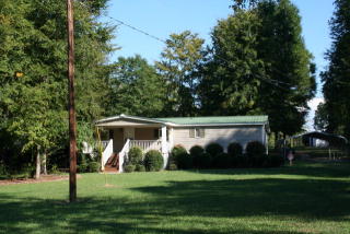 1051 Montego Dr, Lincolnton, GA 30817-3737