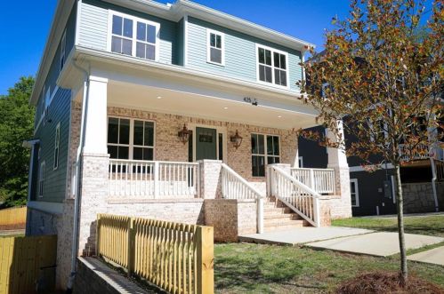 425 Harold Ave, Atlanta, GA 30307-1739