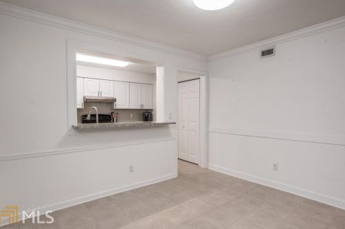 34 Arpege Way, Atlanta GA  30327-1020 exterior