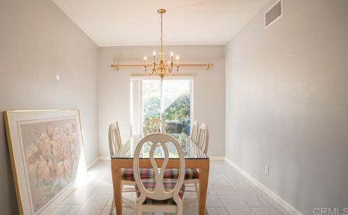 5755 Spur Ave, Oceanside, CA 92057-5715