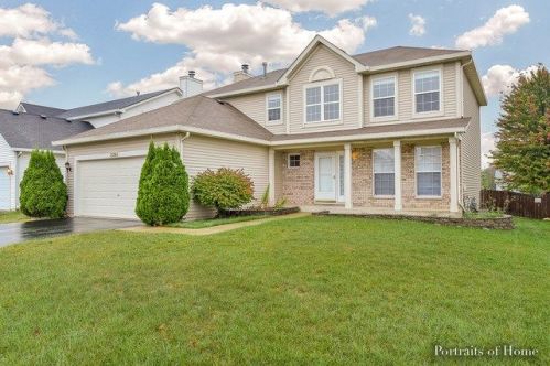 2261 Jason Dr, Boulder Hill, IL 60538-5024