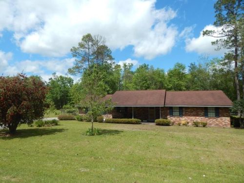 365 Miles Rd, Baxley, GA 31513-6771