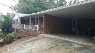 1387 Country Squire Dr, Decatur, GA 30033-2412
