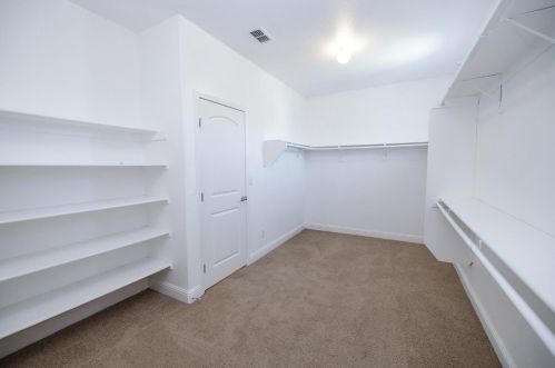 636 Stetson Dr, Valley Home CA  95361-8691 exterior