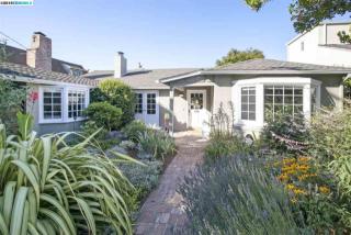 762 Creston Rd, Berkeley, CA 94708-1254