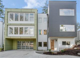9611 Slater Ave, Kirkland, WA 98033-5864