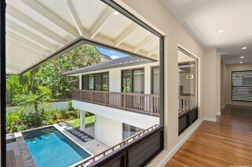 3002 Diamond Head Rd, Honolulu HI  96815-4716 exterior