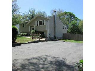 26 Riverside Ave, Providence, RI 02919-1431
