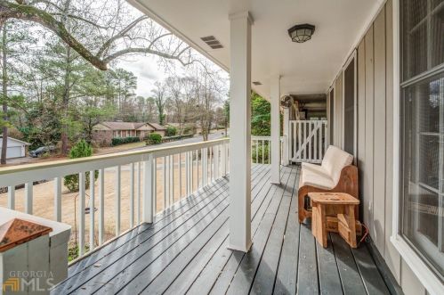 1250 Pine Knoll Ln, Conyers GA  30013-1246 exterior