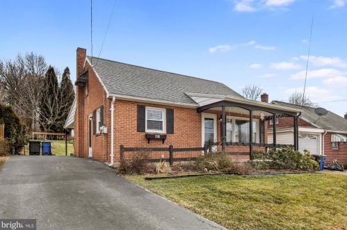 118 Rockwood Ave, York, PA 17406-3129