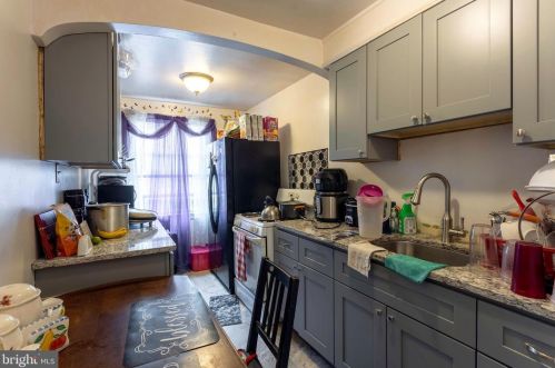 6024 Baltimore Ave, Philadelphia PA  19143-3103 exterior