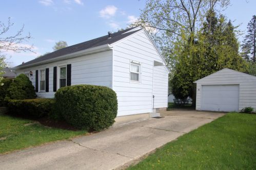 1206 Agnes Ave, Joliet, IL 60435-3916