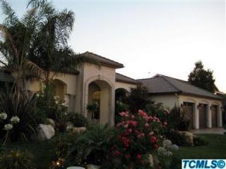 4615 Oriole Ave, Visalia, CA 93291-9771